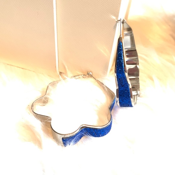 unbranded Jewelry - NEW Boutique Blue Mia Glitter Silver Hoop Earrings